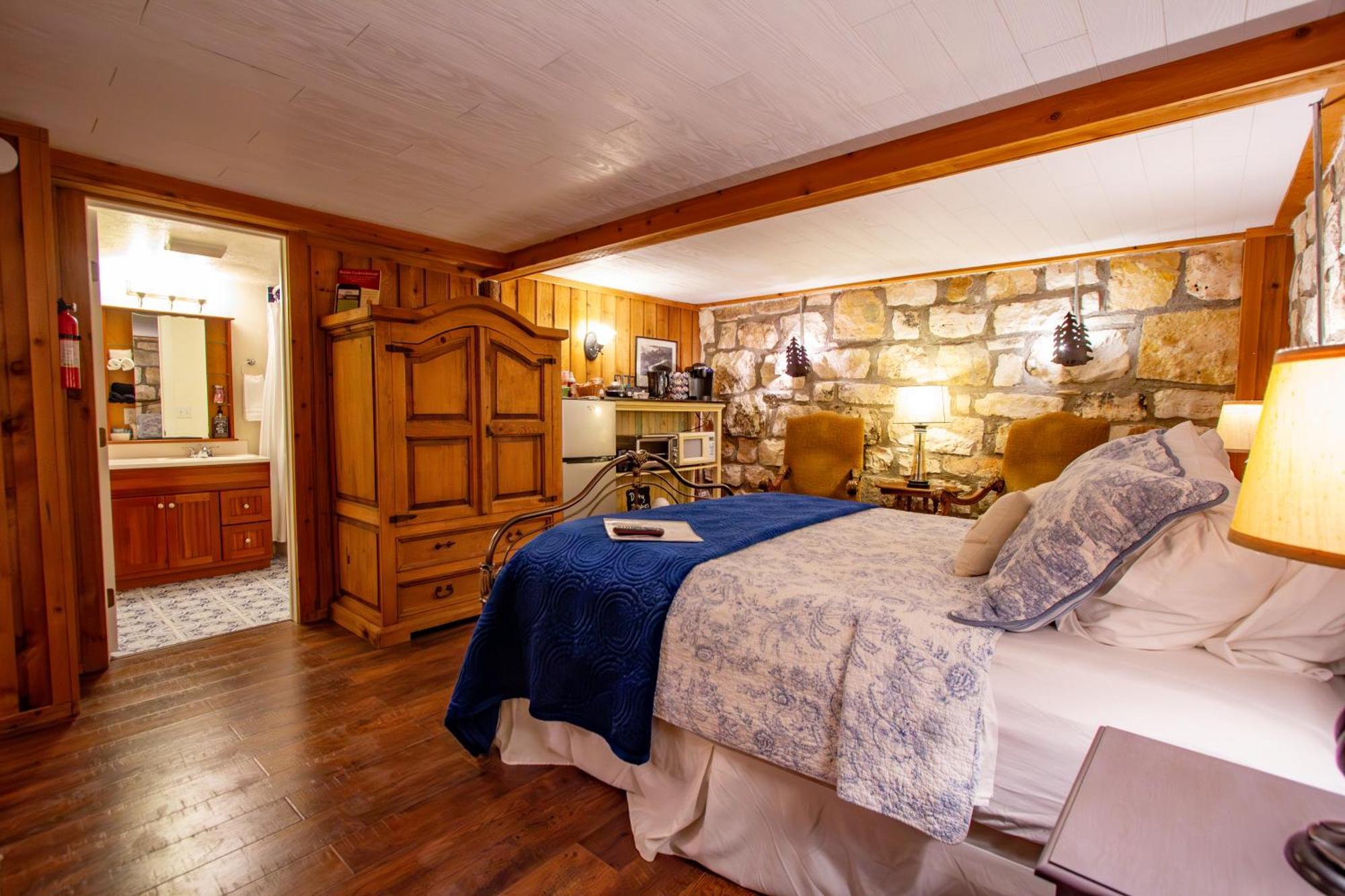 A Barn At The Quarry Bed & Breakfast Fredericksburg Luaran gambar