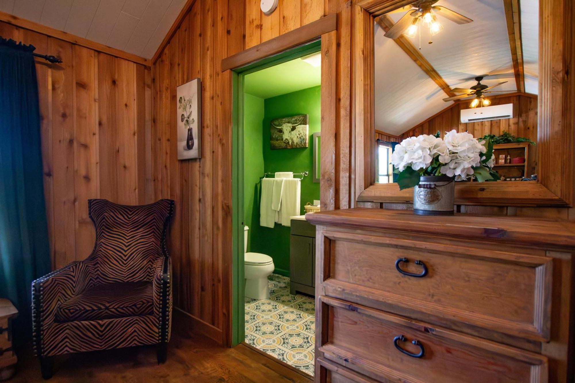 A Barn At The Quarry Bed & Breakfast Fredericksburg Luaran gambar