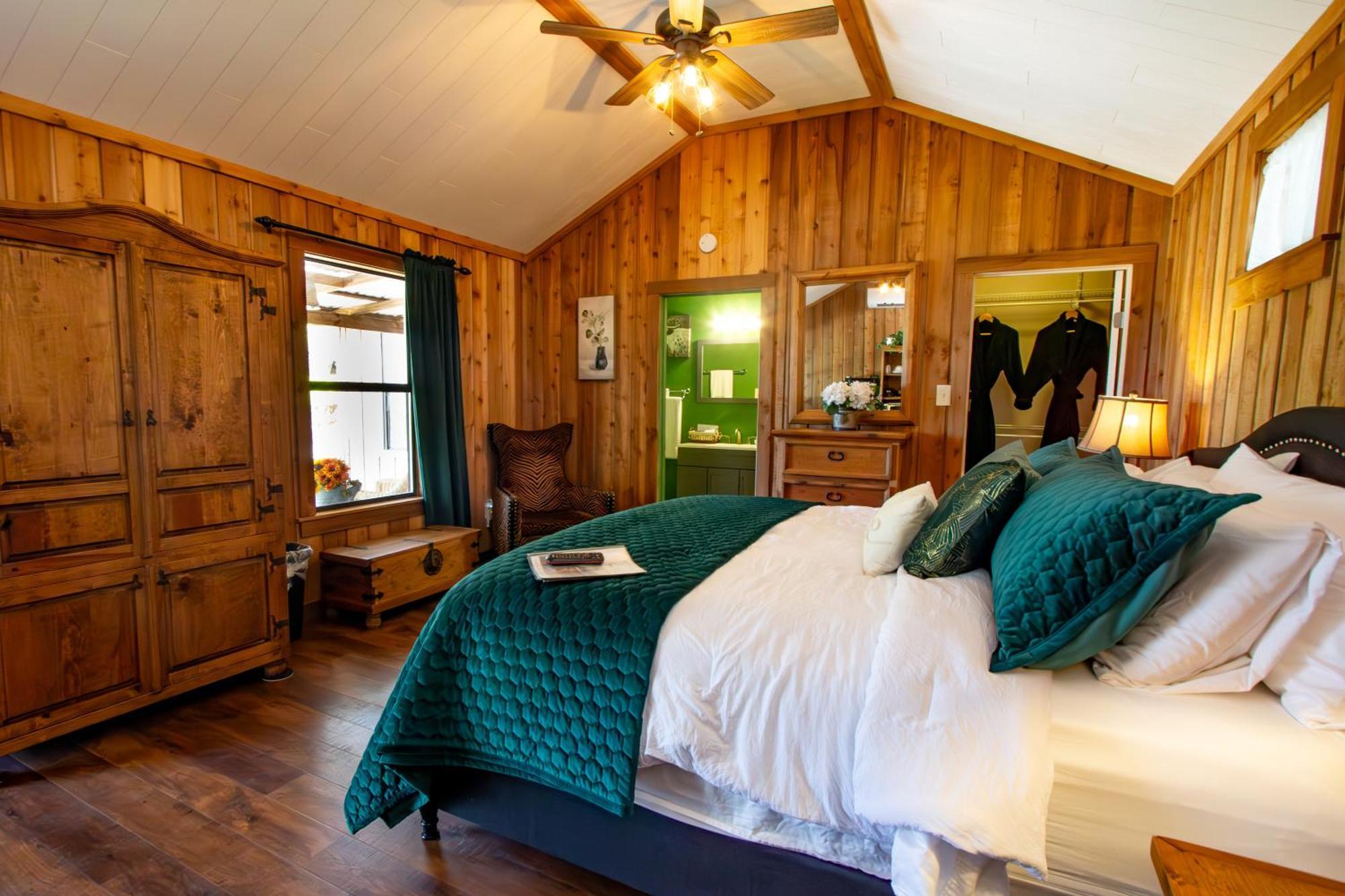 A Barn At The Quarry Bed & Breakfast Fredericksburg Luaran gambar