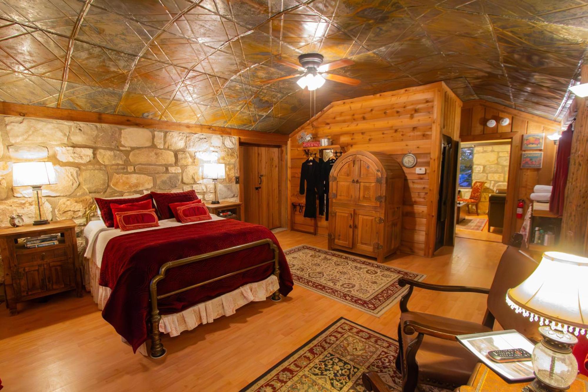 A Barn At The Quarry Bed & Breakfast Fredericksburg Luaran gambar