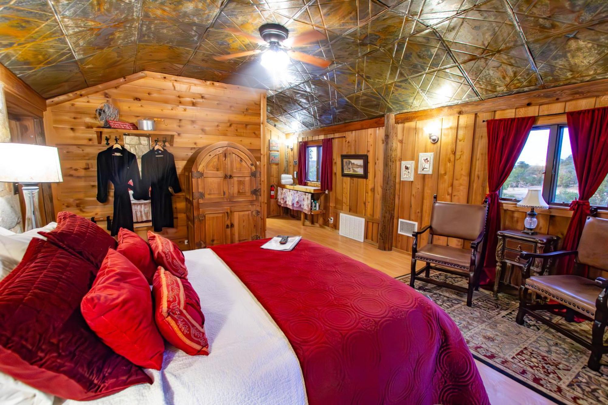 A Barn At The Quarry Bed & Breakfast Fredericksburg Luaran gambar